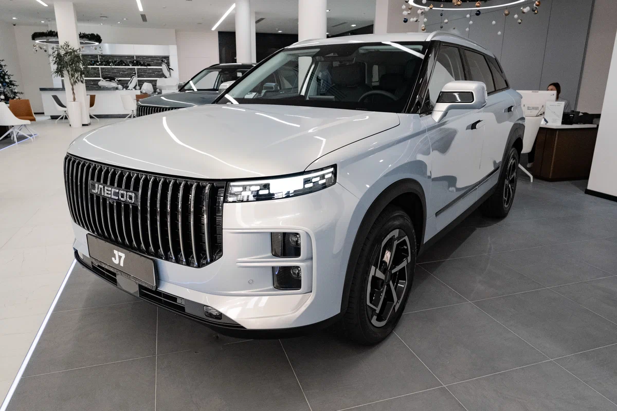 Jaecoo J7 купить по цене от 933 000 рублей